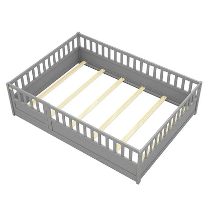Montessori wooden children's floor bed with Support slat